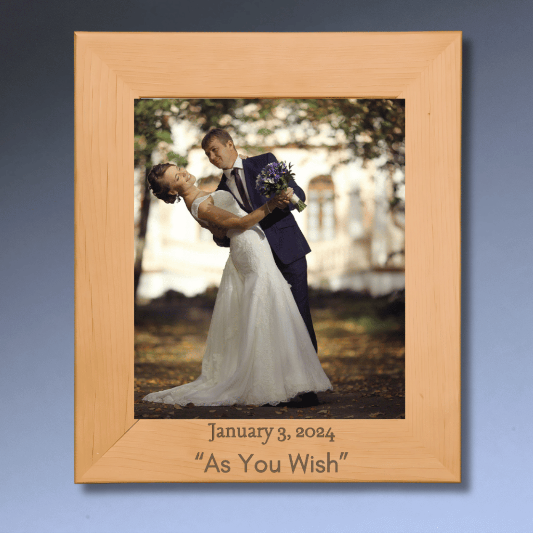 Personalized Red Alder Picture Frame in 6 Sizes with Custom Engraving 4" x 6" / Red Alder Wood