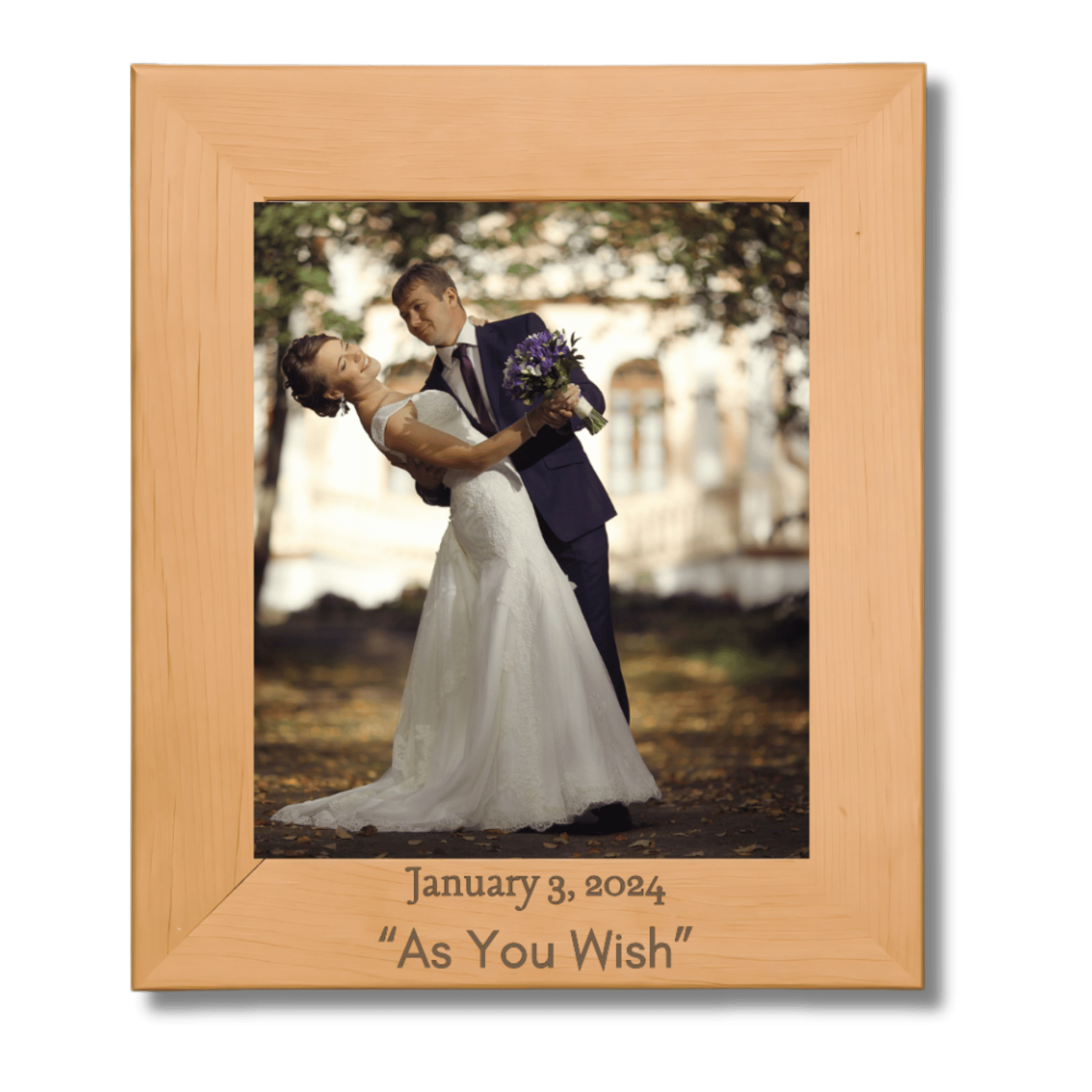 Personalized Red Alder Picture Frame in 6 Sizes with Custom Engraving 4" x 6" / Red Alder Wood