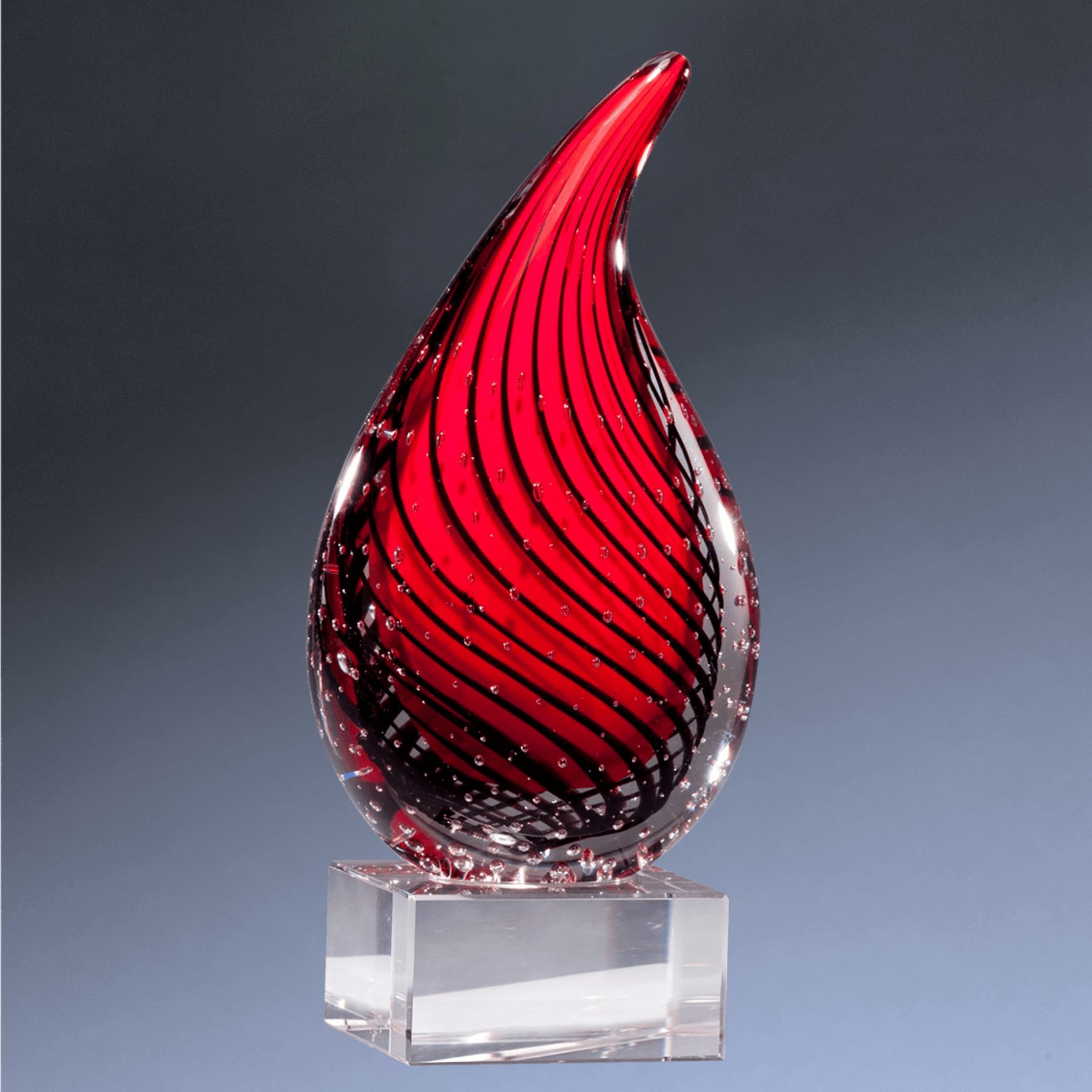 Hand-Blown Art Glass Award Sculptures | Personalized Engraving Apple Art Glass / Red / 3 1/4"(W) x 5 3/4"(H)