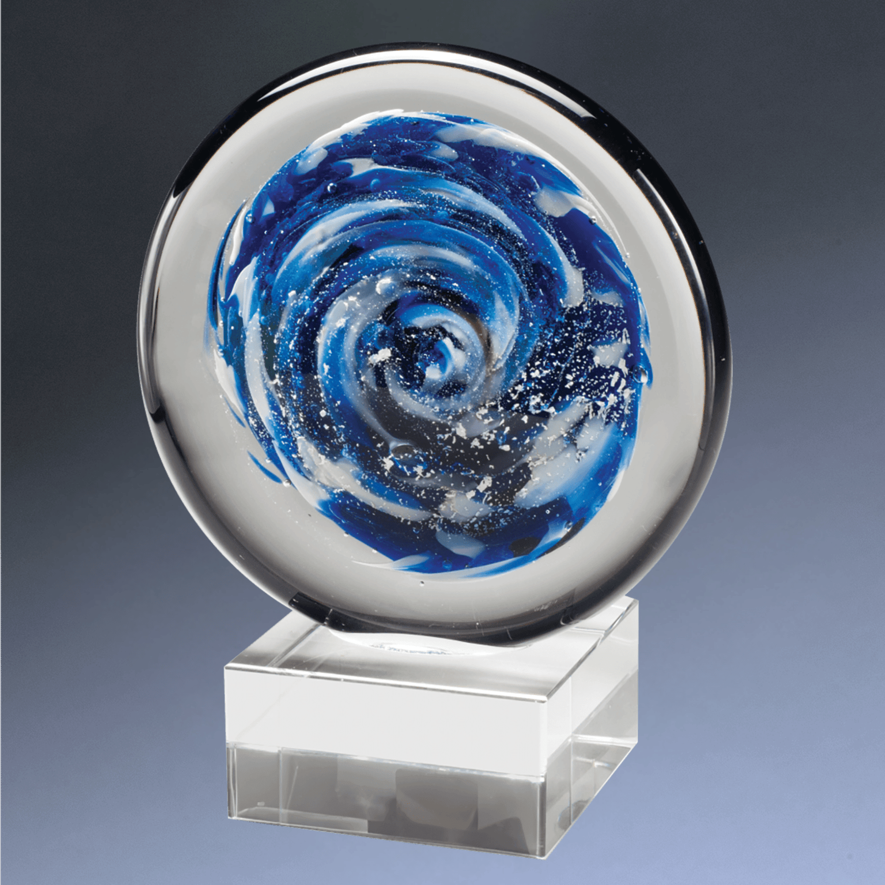 Hand-Blown Art Glass Award Sculptures | Personalized Engraving Apple Art Glass / Red / 3 1/4"(W) x 5 3/4"(H)