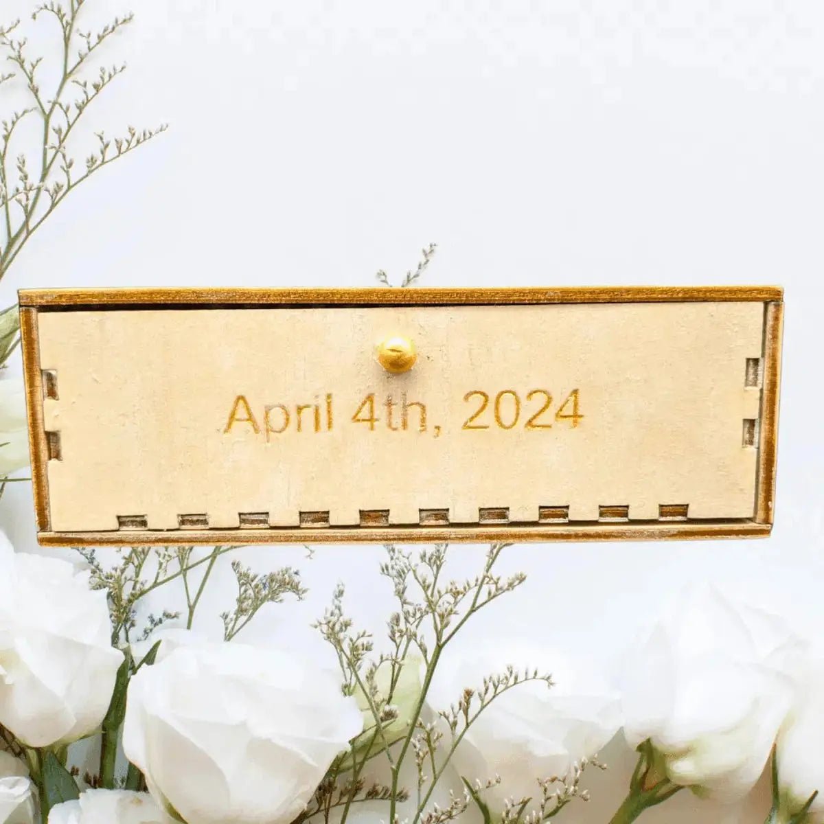 Personalized Wood Keepsake Box for Cherished Memories 8" x 8" x 2.5" / Natural